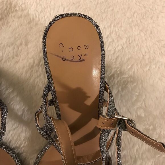 : : NEW A New Day scrappy metallic chunky heels : : - Picture 14 of 16